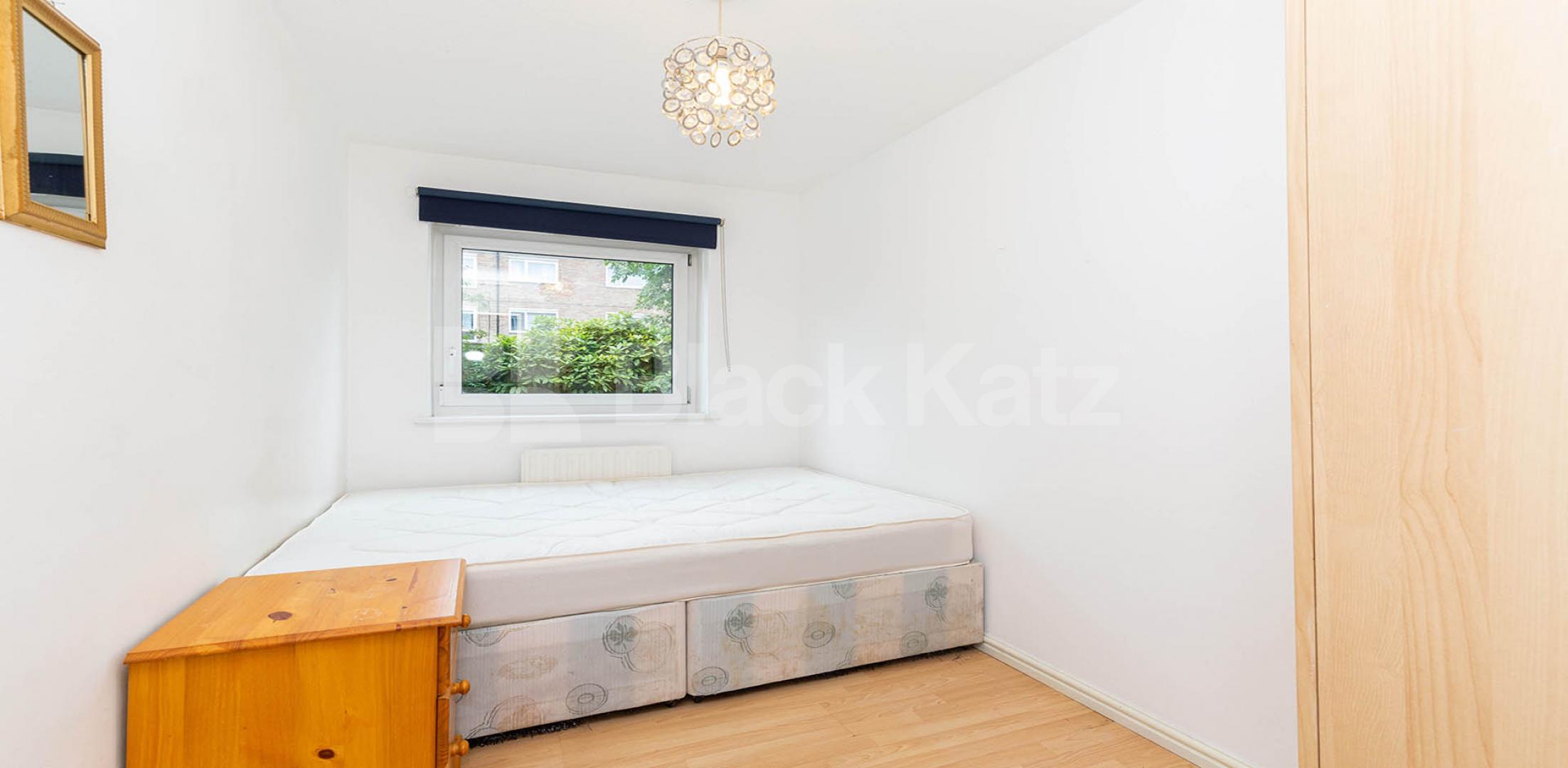 			4 Bedroom, 1 bath, 1 reception Apartment			 Patrick Connolly Gardens, Bow E3